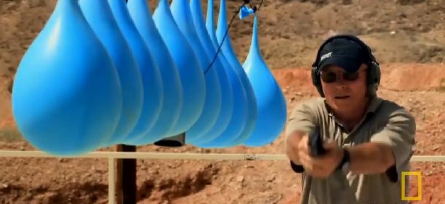 ČUDESNA MOĆ DRAGOCJENE TEKUĆINE Koliko balona sa vodom može zaustaviti metak?