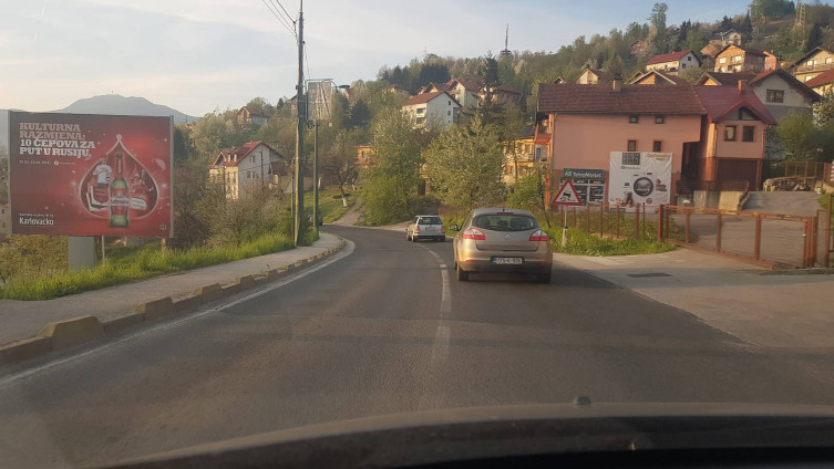 Saobraćaj u BiH se odvija nesmetano, oprez zbog odrona zemlje