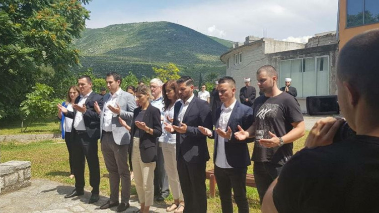SBB Mostar i Forum mladih odali počast nevino ubijenim civilima s područja grada Mostara