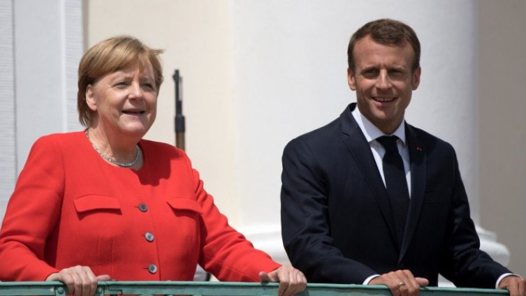 Merkel i Makron dogovorili ''novo poglavlje'' za eurozonu