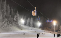 Na Olimpijskom centru Jahorina održano prvo večernje skijanje ove sezone