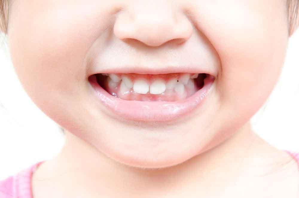 Zašto djeca škripe zubima