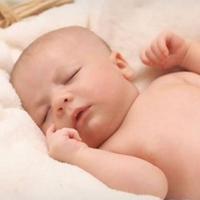 Zašto se budi noću: Bebi treba vremena da uspostavi ritam spavanja, evo i zašto