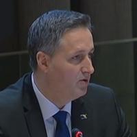 Bećirović u UN-u: Rezolucija nije nikakva prijetnja srpskom narodu, ne postoje genocidni narodi, nego samo zločinci